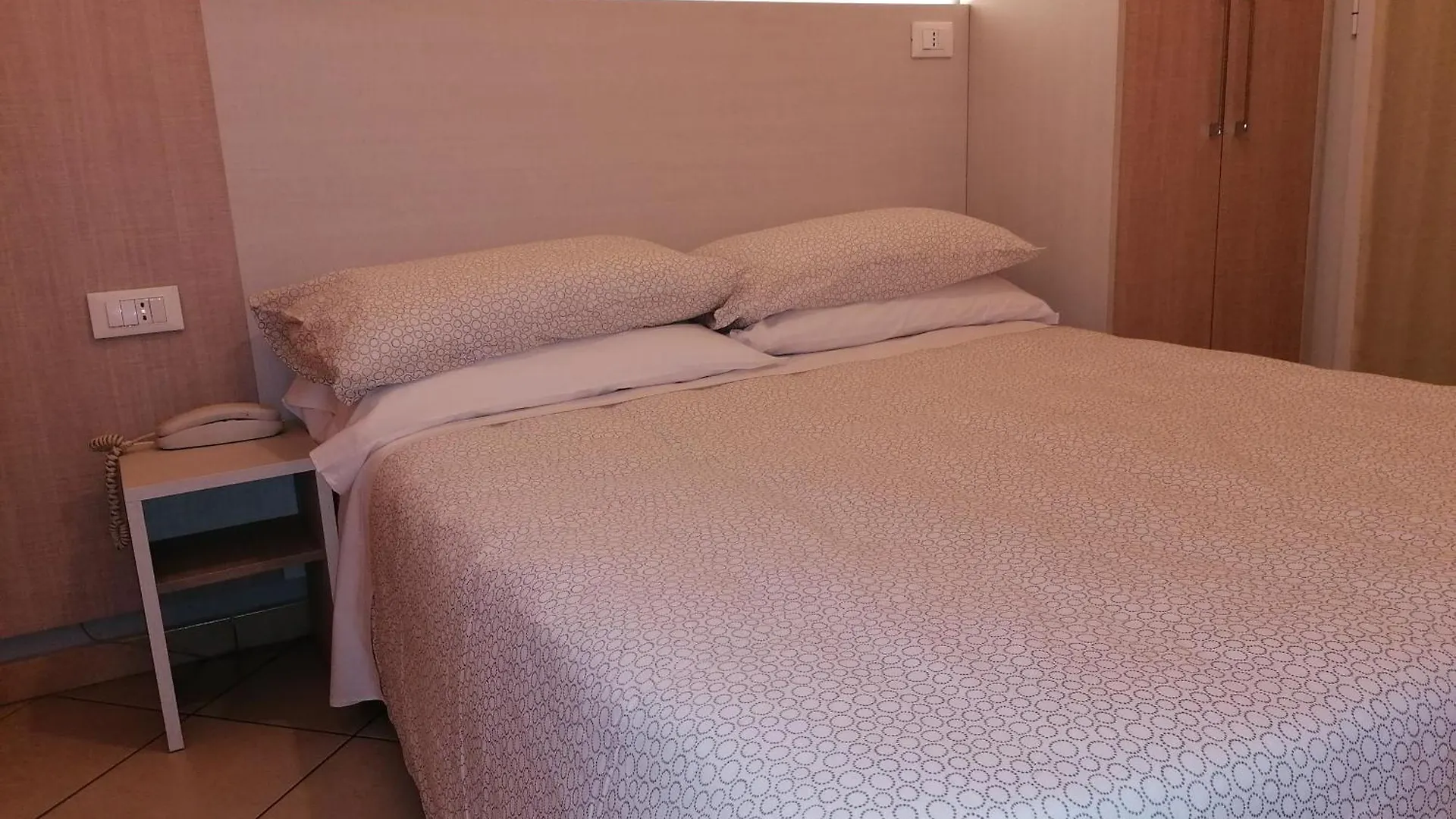 Hotel Andrea'S Rimini Itália